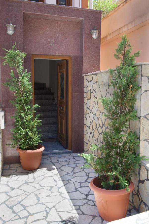 Apollon Apartment In Argostoli Exterior photo